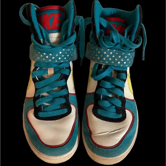 NIKE Women's Aeroflight High LE size 8.5 US - Picture 5 of 7